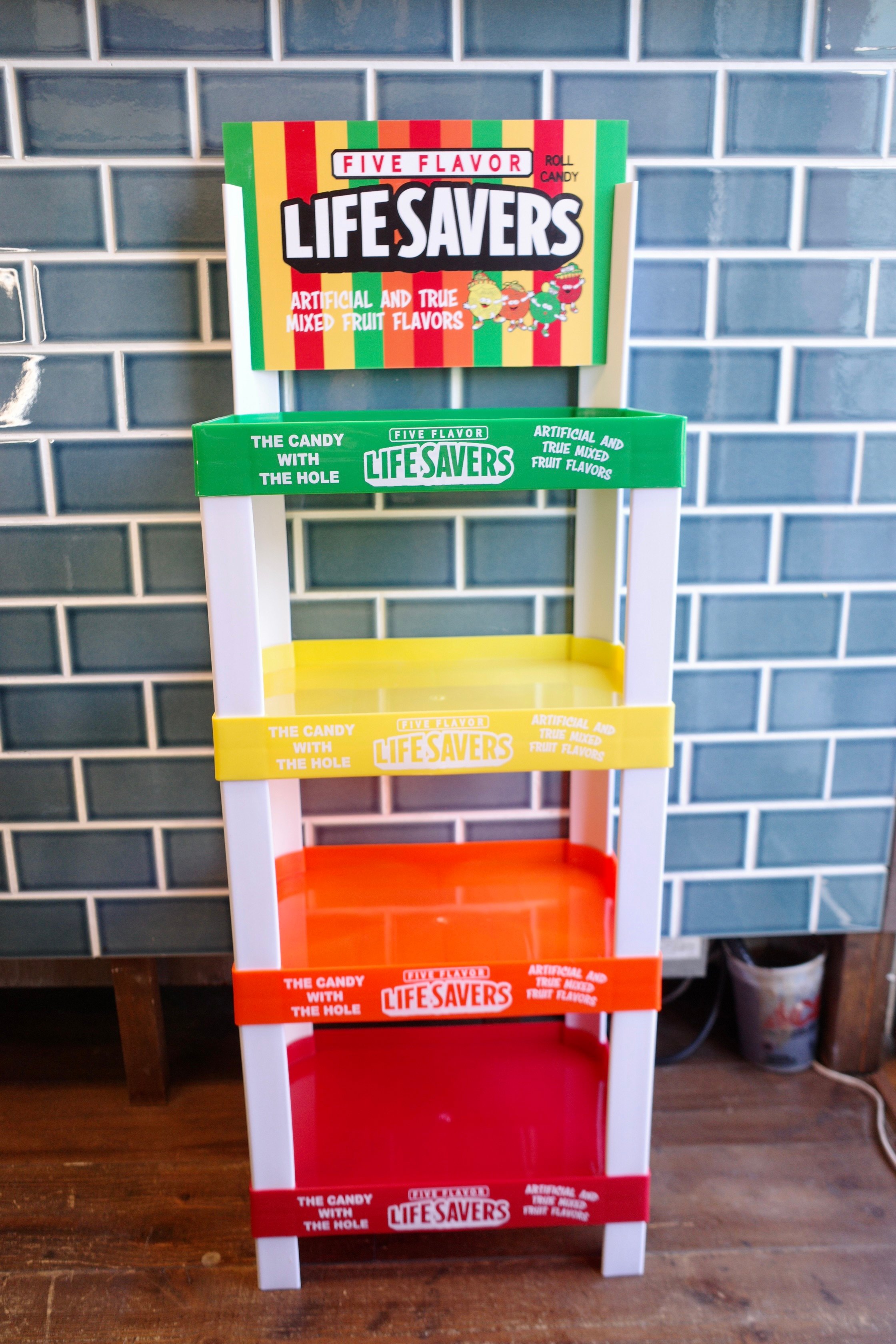 LIFE SAVERS ディスプレイラック　4段式　ライフセーバー original