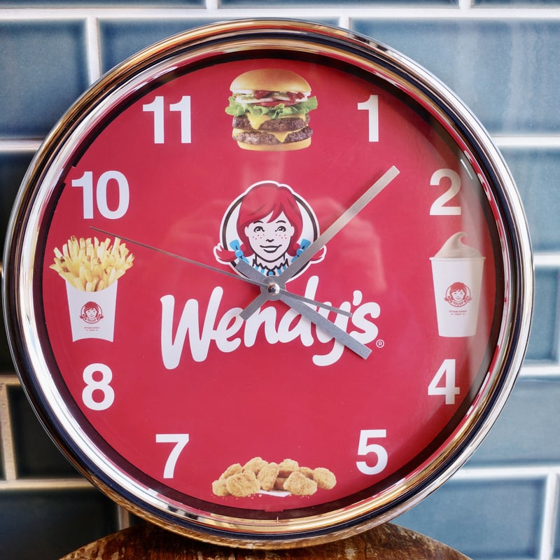 新品 Wendy's ウェンディーズ 時計 ウォールクロック 壁掛け 企業 ロゴ