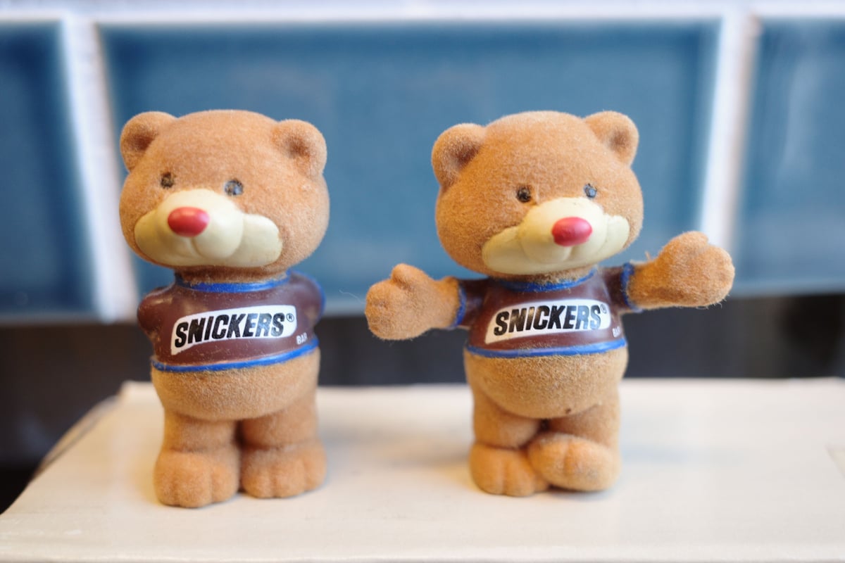 ビンテージ '80s SNICKERS ベア フロッキー 2個セット | Collection
