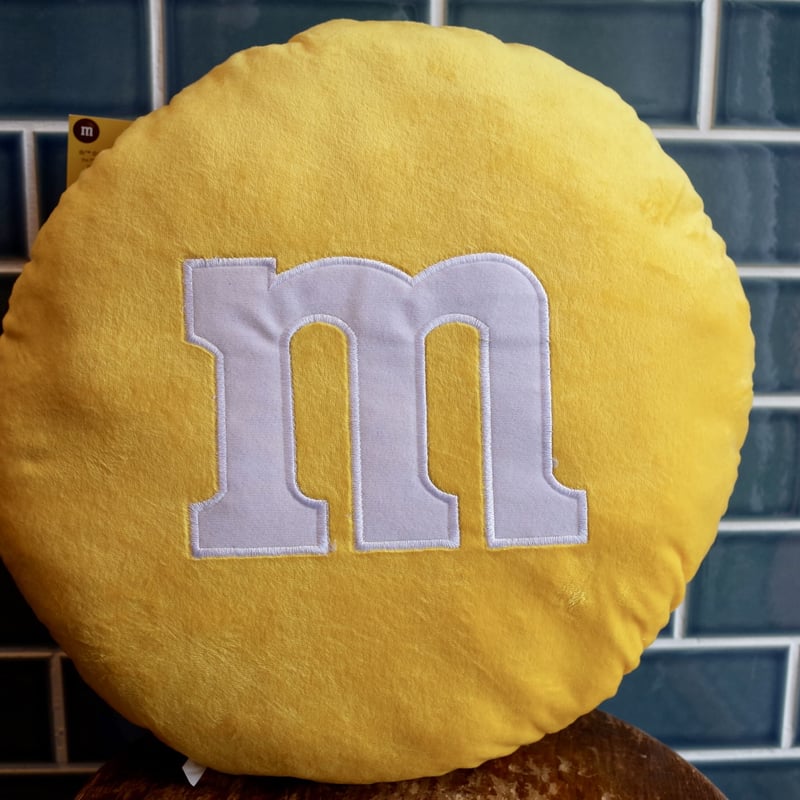 M＆M'S エムアンドエム チョコレート クッション YE アメリカ