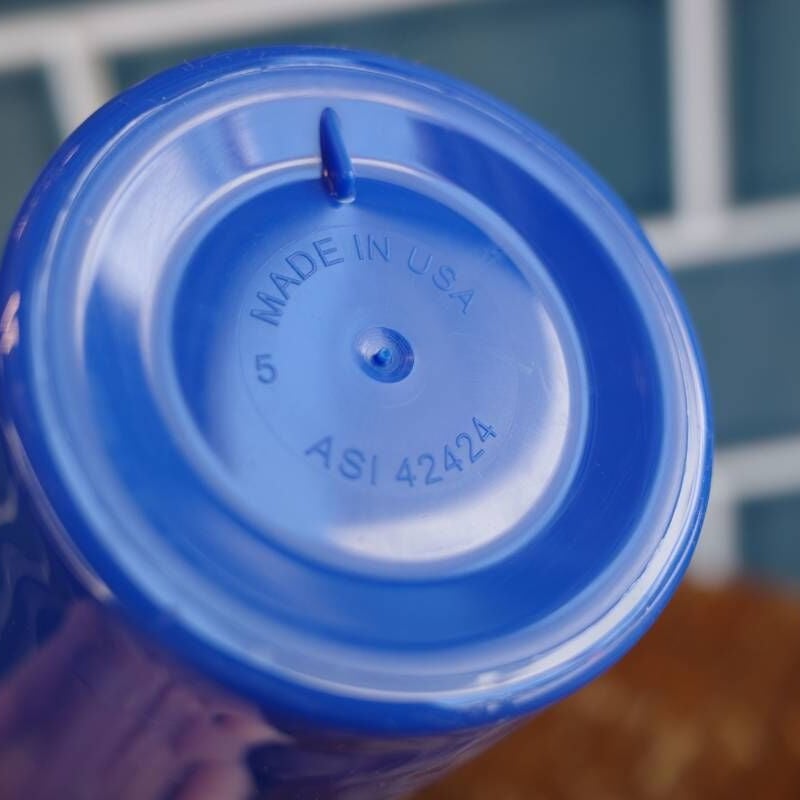 新品 SPAM スパム BLUE プラスチックカップ アメリカ製 キッチン