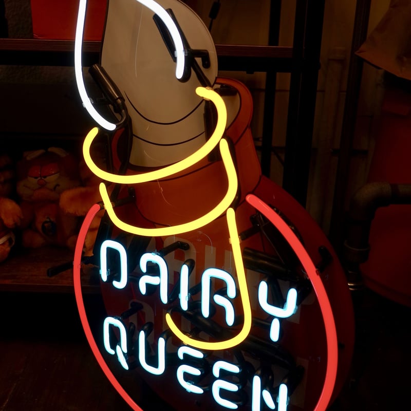 DAIRY QUEEN デイリークイーン ネオンライト 看板 NEON アメリカ