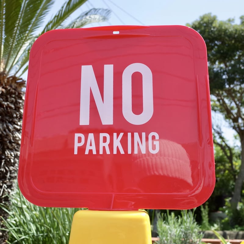 USAストリート看板 ＮＯ PARKING Amazon.com: Custom No Parking Sign, Custom Reserved Parking