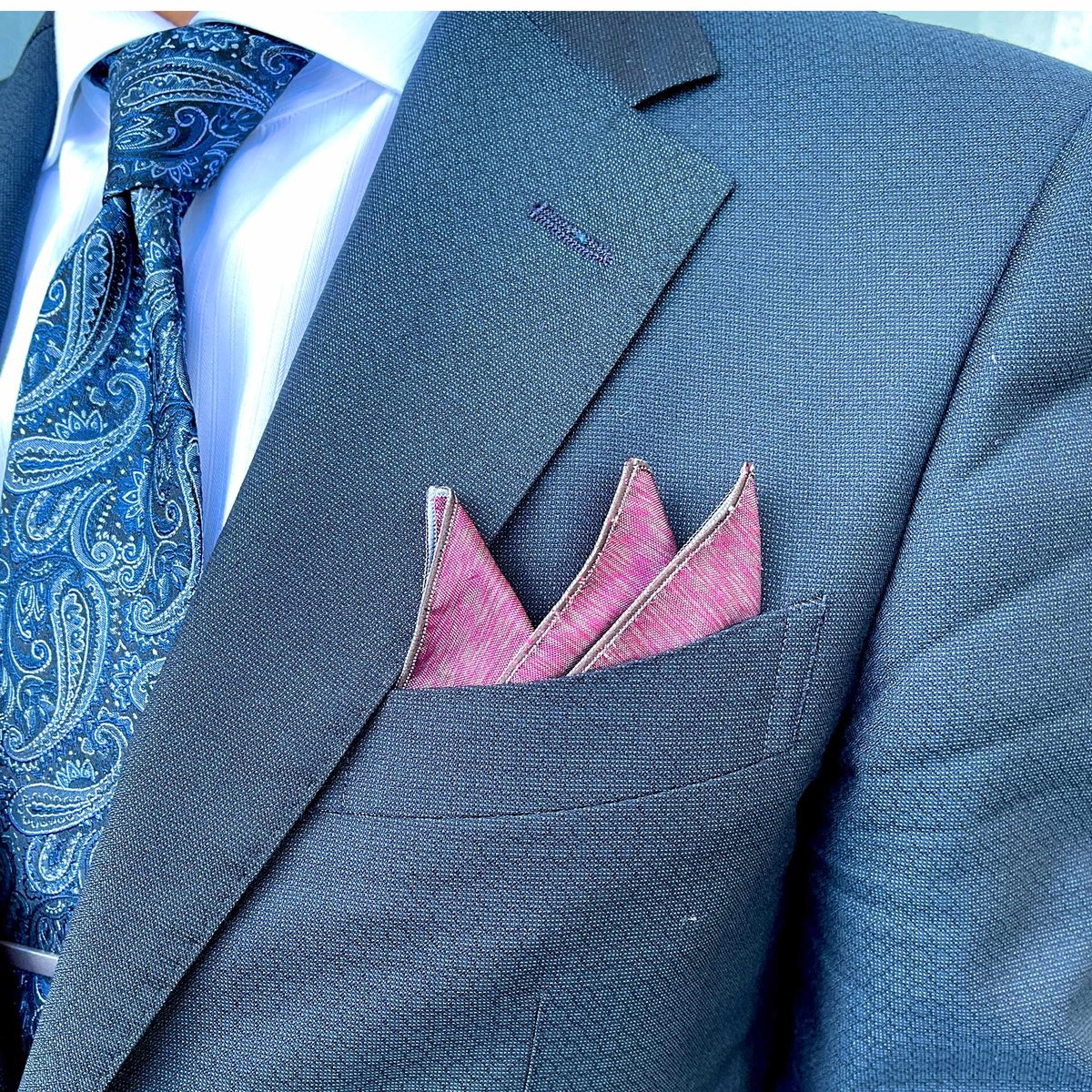 ポケットチーフ（ワインレッド無地）【P-5】 | 藤絹織物株式会社