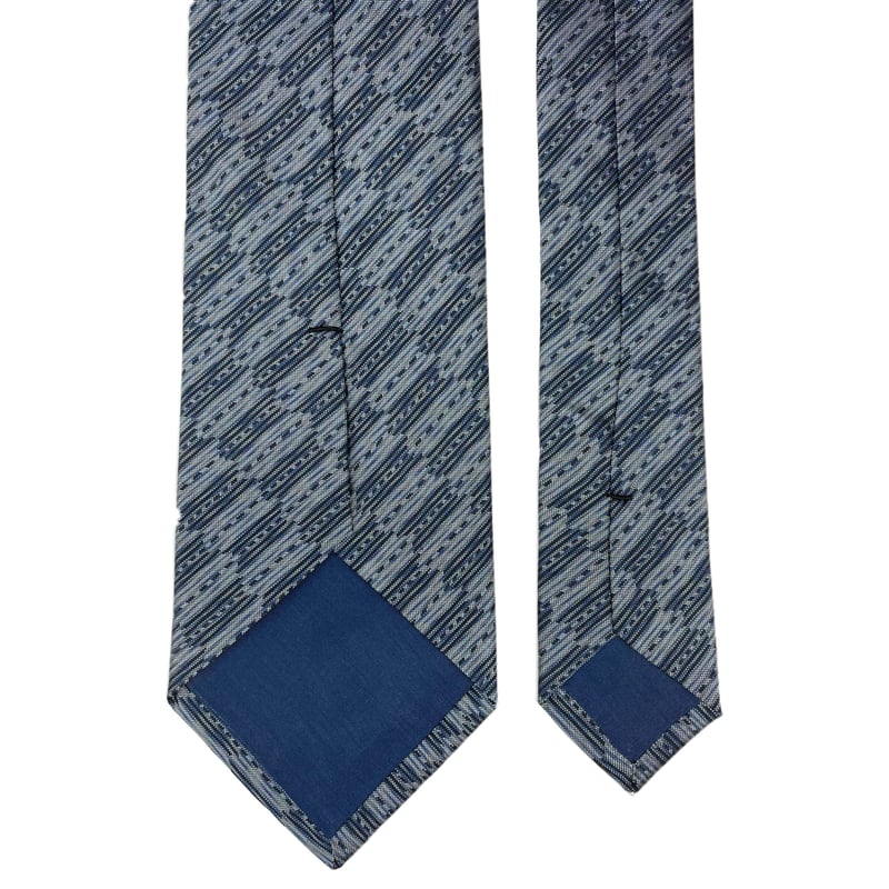 大島紬ネクタイ（杼絣（ひがすり）/ブルー） | 藤絹織物株式会社