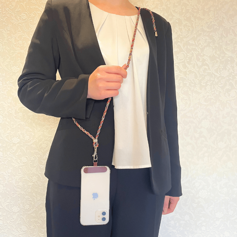 新特産品コンクール「鹿児島市長賞」受賞作品～大島紬 スマホ