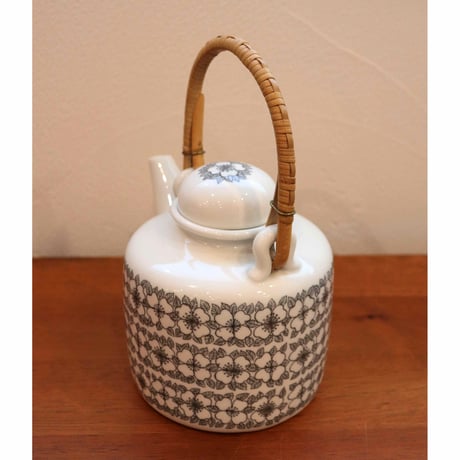 Rorstrand mimosa teapot
