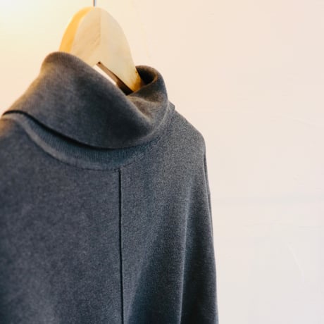 raha smooth knitting one-piece