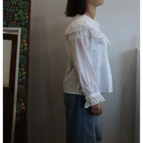 pot and tea frill blouse