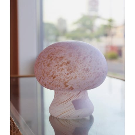 Kosta Boda glass objet mushroom