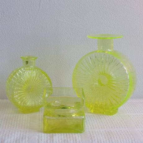 Riihimaen Lasi 'Pala' vase yellow