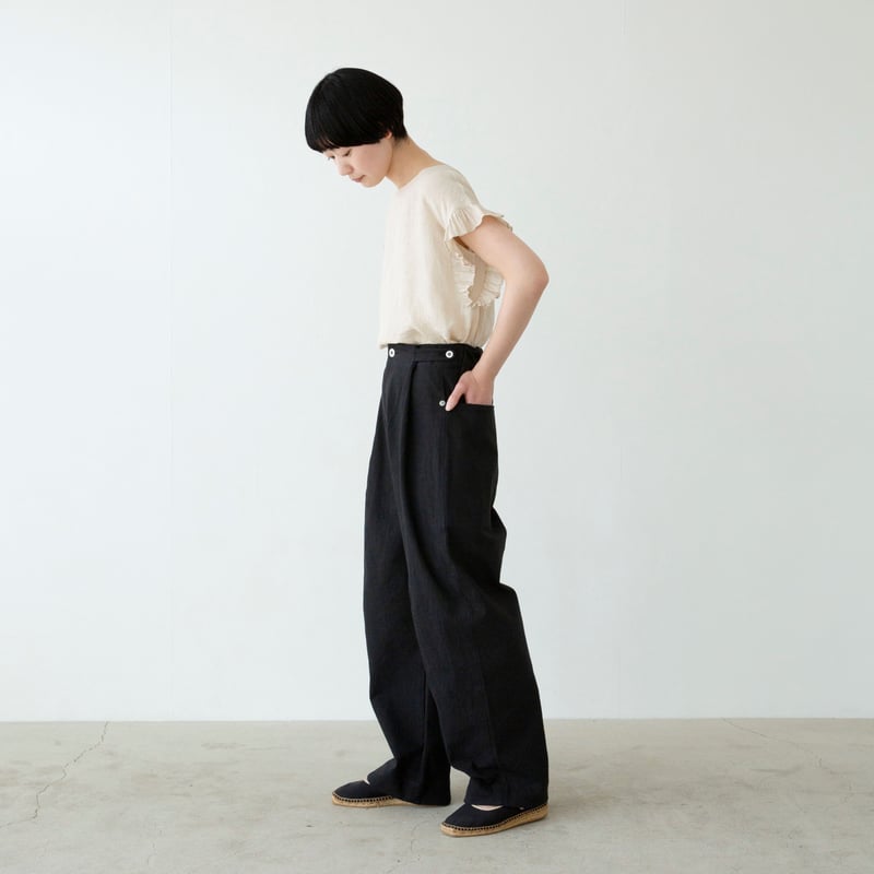 ミホウメザワ　冬パンツ miho umezawa sun dry canvas unisex cocoon pants