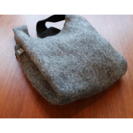 Eldbla wool bag