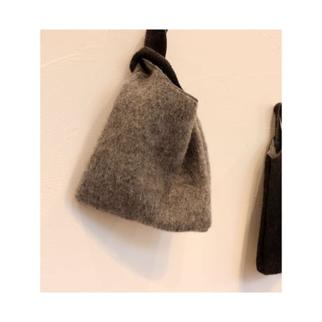 Eldbla wool bag
