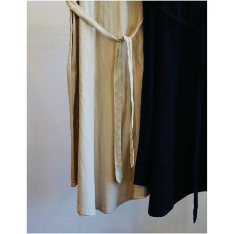 HAU plain one-piece  'steteko'