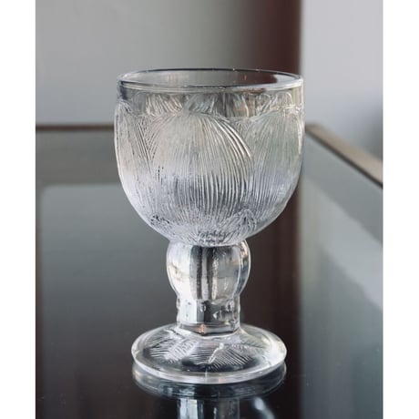 Nuutajärvi  Pioni wine glass