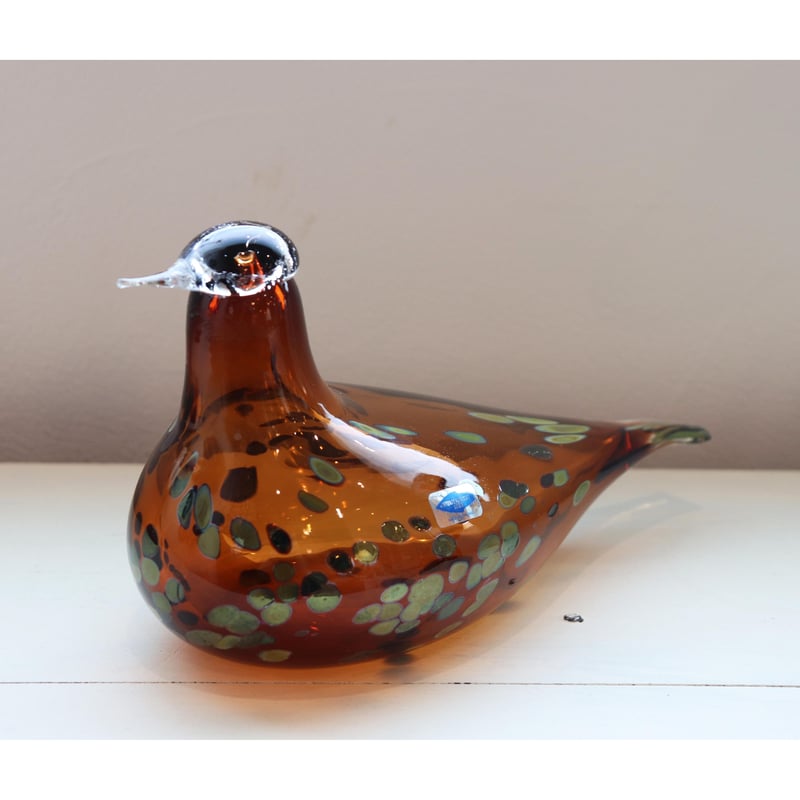 Nuutajarvi lintu 'Pekkasiini ' by Oiva Toikka |