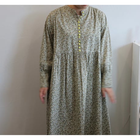 pot and tea no-collar long one-piece