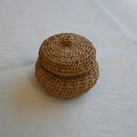vintage saami rot slojd basket  with lid