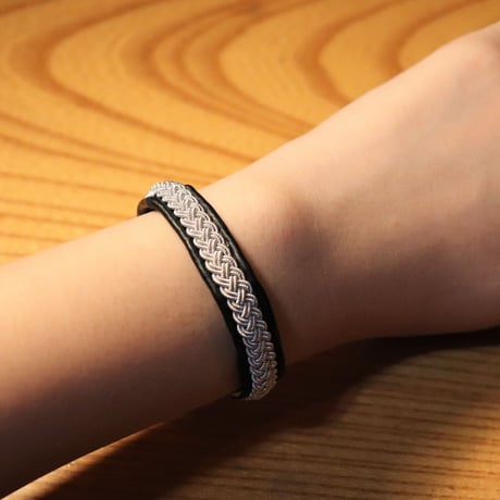 Saami Bracelet Solsken（ソールフェン）