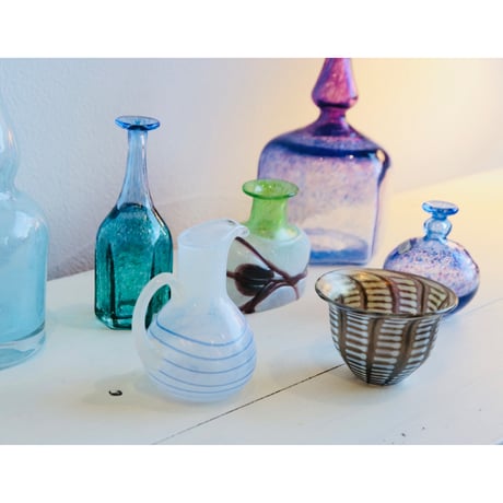 Kosta Boda miniture vase  blue x green