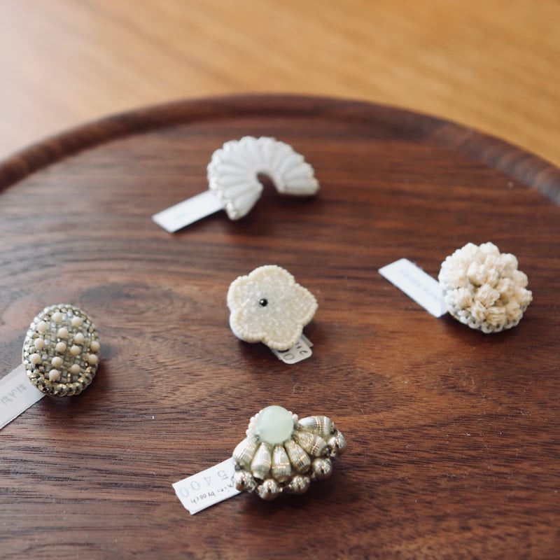 tamas Vanilla sundae mini brooch | plum