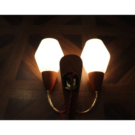 Teak & Opalglass wall lamp