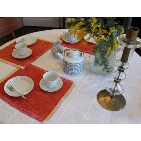 Tampella Dora Jung ’rustica' place mat pinkish red