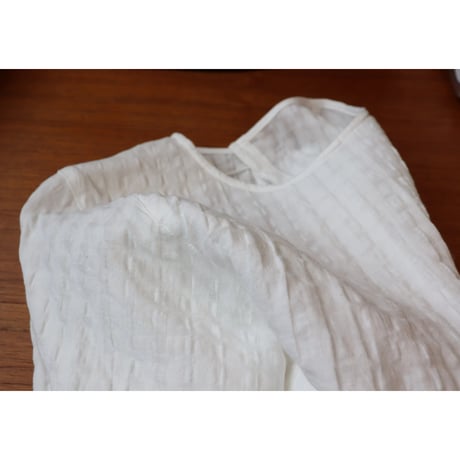 miho umezawa  cotton linen square sleeve blouse