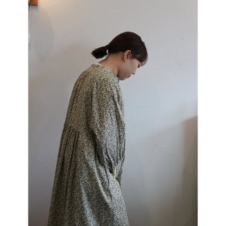 pot and tea no-collar long one-piece