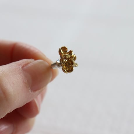 mauve オオイヌノフグリのピアス