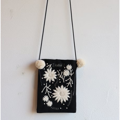 raha flower embroidery sacoche