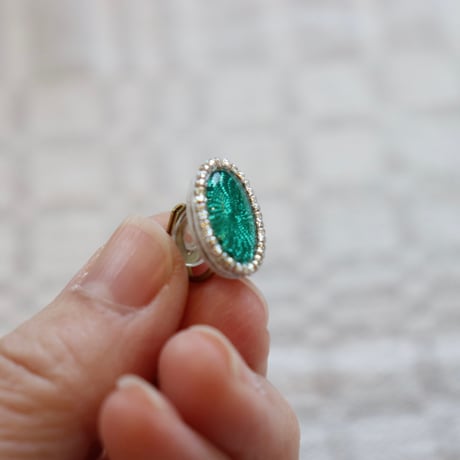 Reflect green pierce / earrings