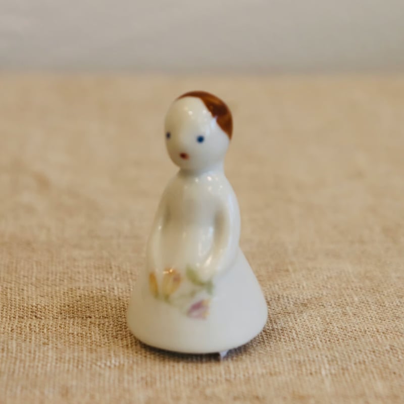 Arabia figuuri 'girl' | plum