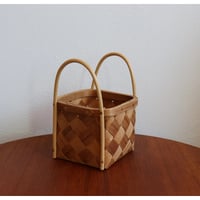 vintage Spankorg basket with handles/ VÅMHUS