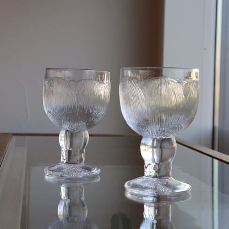 Nuutajärvi  Pioni wine glass
