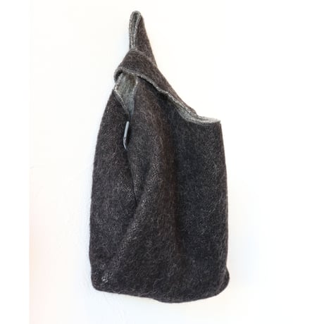 Eldbla wool bag