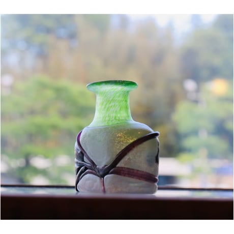 Kosta Boda miniture vase