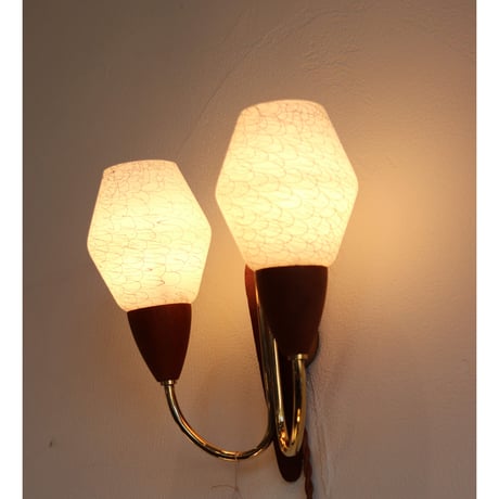 Teak & Opalglass wall lamp