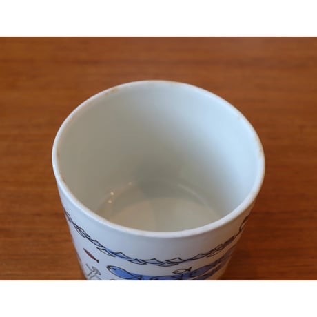 Upsala Ekeby sill pot with lid