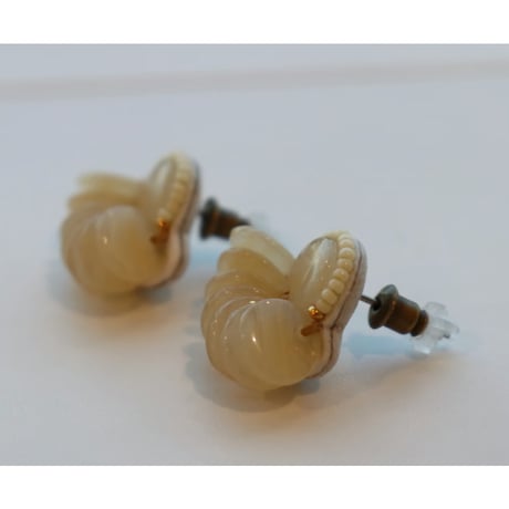tamas seeds pierce