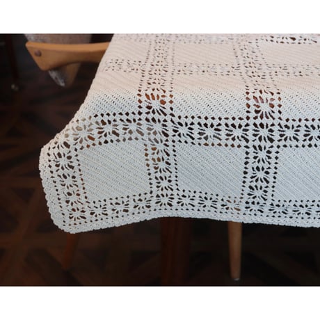 Vintage handcrochet square cloth