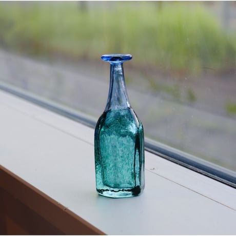 Kosta Boda miniture vase  blue x green