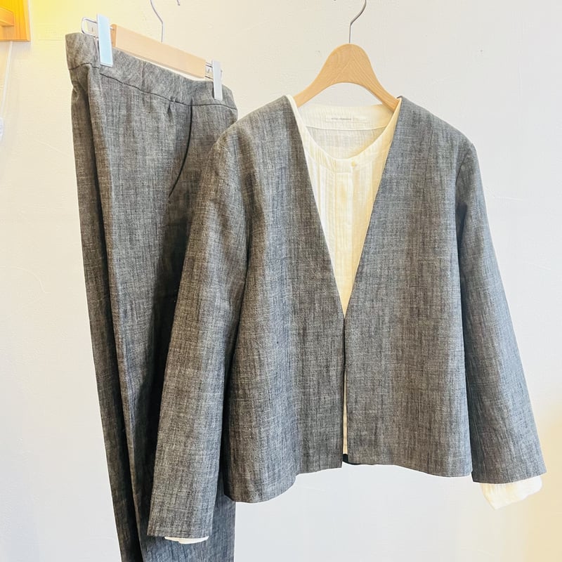 期間限定値下げ美品miho umezawaミホウメザワジャケット 期間限定値下げ美品miho umezawaミホウメザワジャケット