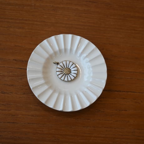 Georg Jensen daisy pendant