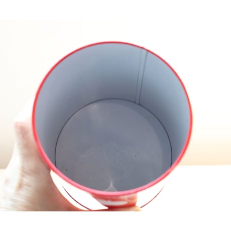 Baret Ware apple tin