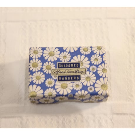 A.Michelsen daisy brooch (with original box)