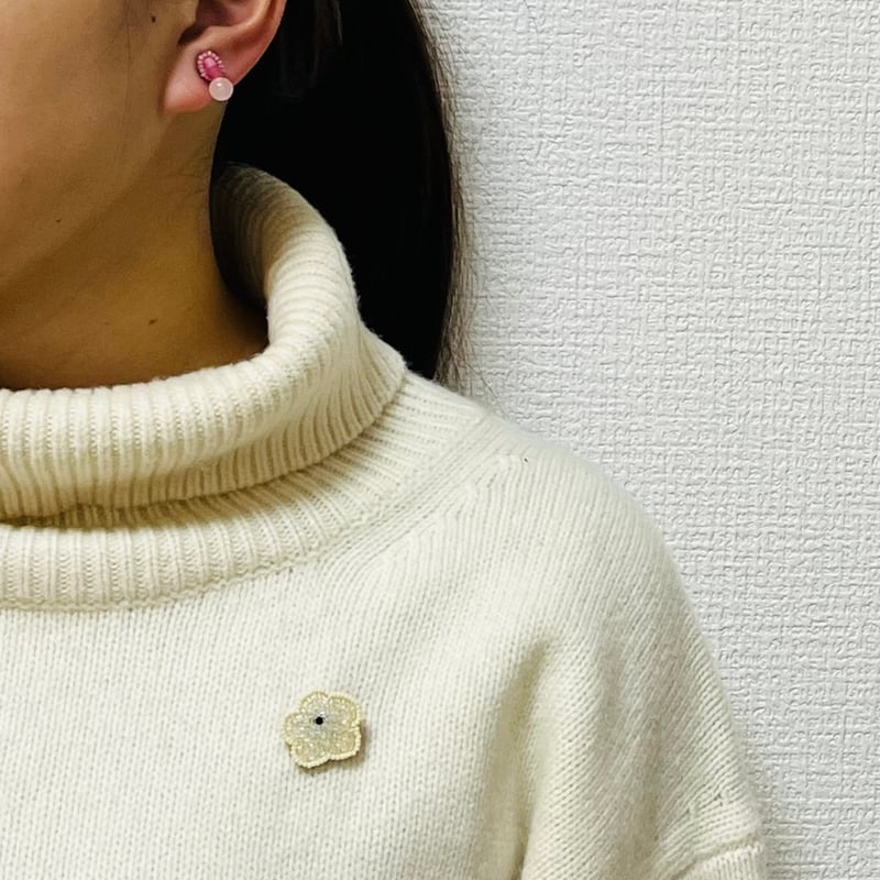 tamas blister pierce/ earrings | plum