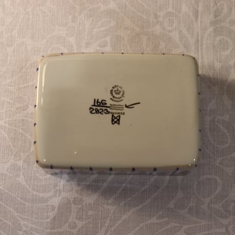 Royal Copenhagen tenera butter case