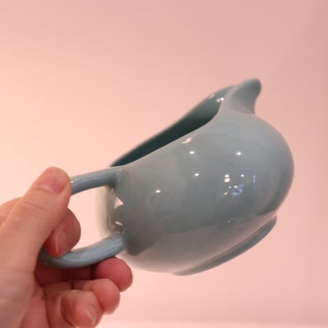 kupittaan savi  creamer